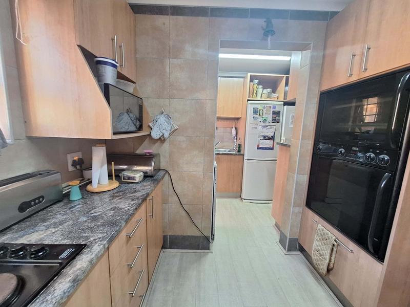 4 Bedroom Property for Sale in Hartenbos Heuwels Western Cape